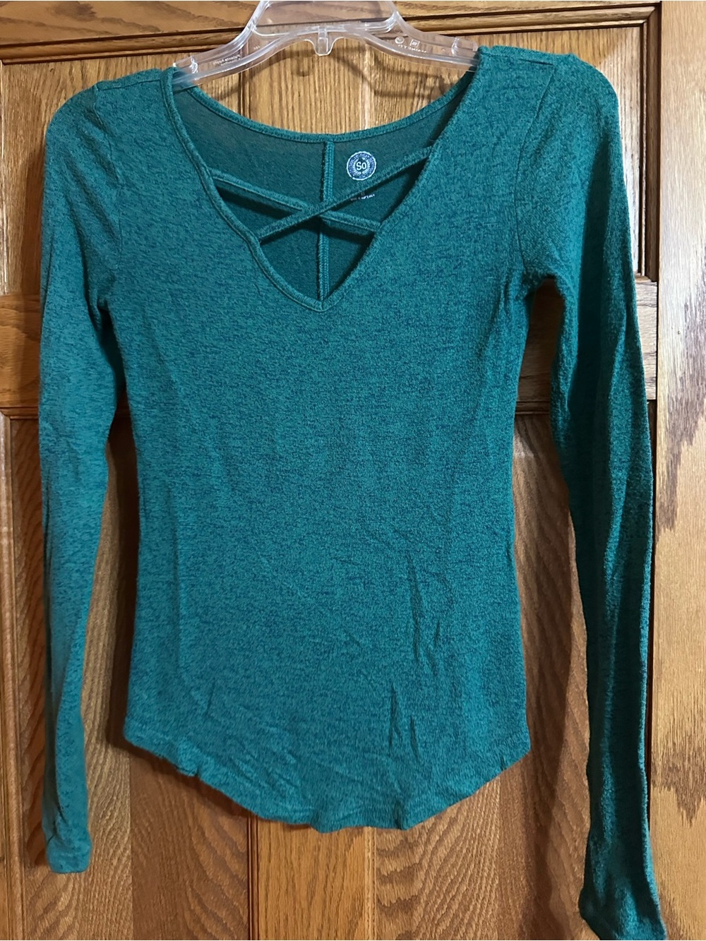 SO Women's Crisscross V-Neck Long Sleeve Top